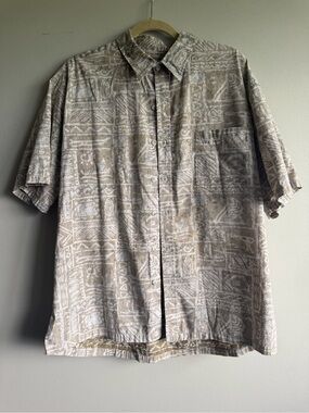 Authentic Aloha shirt - Men's Short-Sleeve Button-Down Shirt in Beige Print